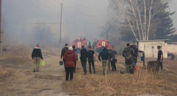 Алтайский край. Шесть домов сгорели в пожаре