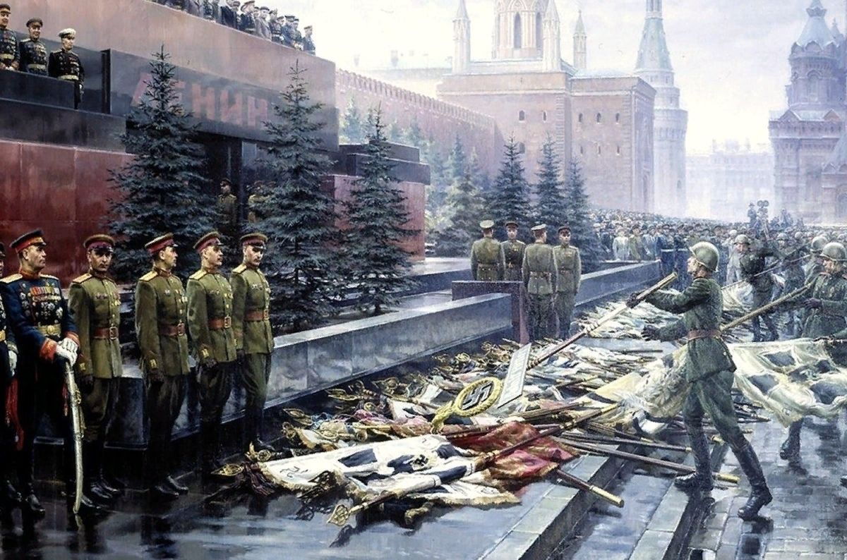 Мавзолей Ленина – свидетель величайшего триумфа  в нашей истории!