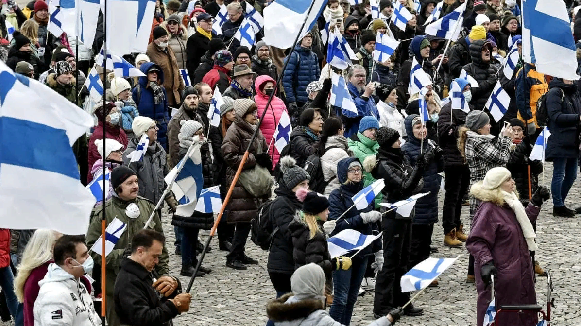 Финляндия. Забастовка против правительства