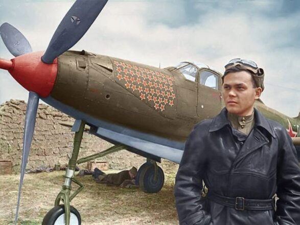 60 звезд на фюзеляже  и две звезды у сердца